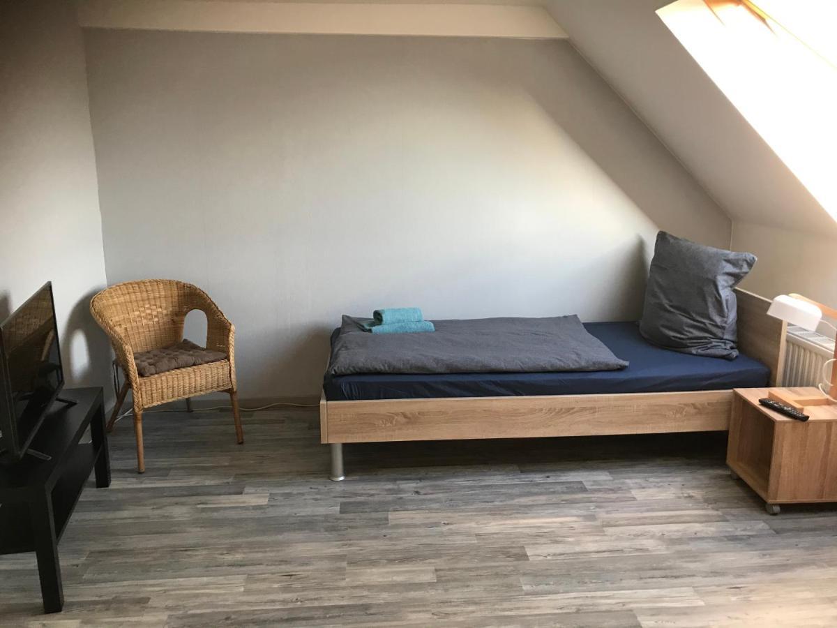 Monteur - Privat Zimmer Langerwehe Geich Екстер'єр фото